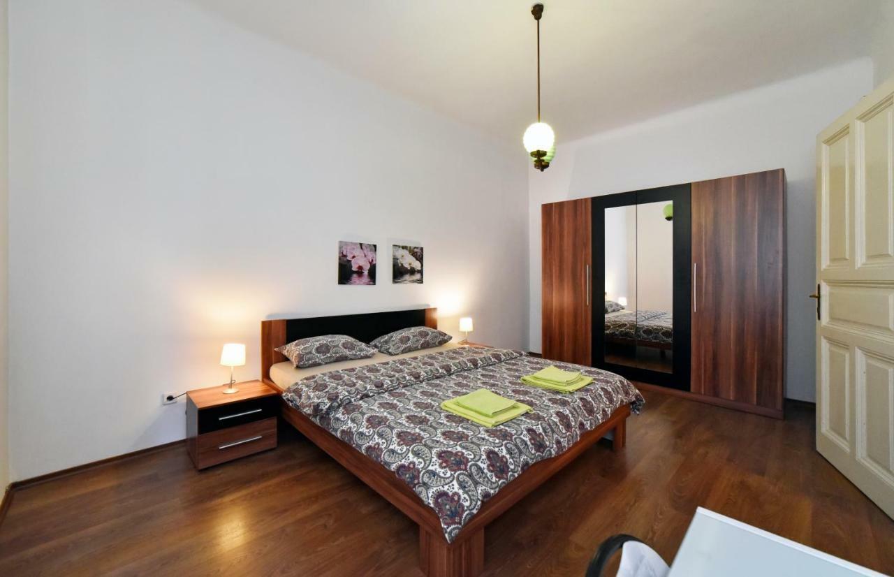 Apartment Central Загреб Екстериор снимка