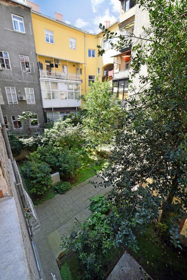 Apartment Central Загреб Екстериор снимка